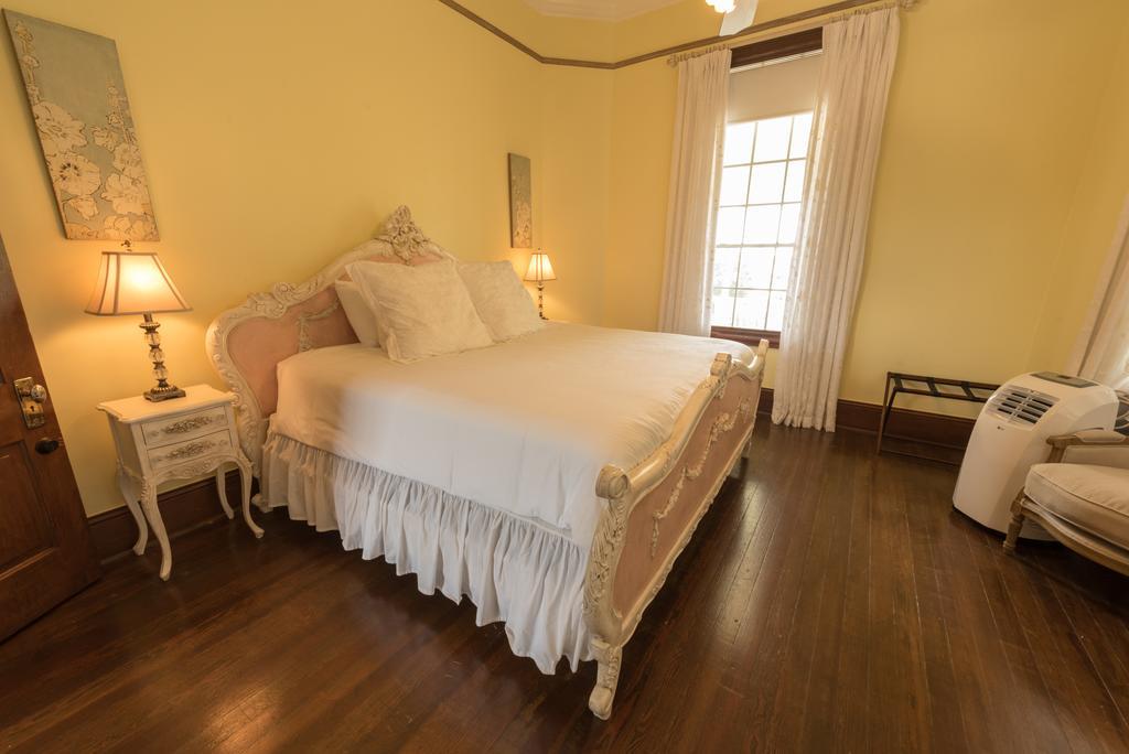 Mosheim Mansion Bed & Breakfast Seguin Exterior foto